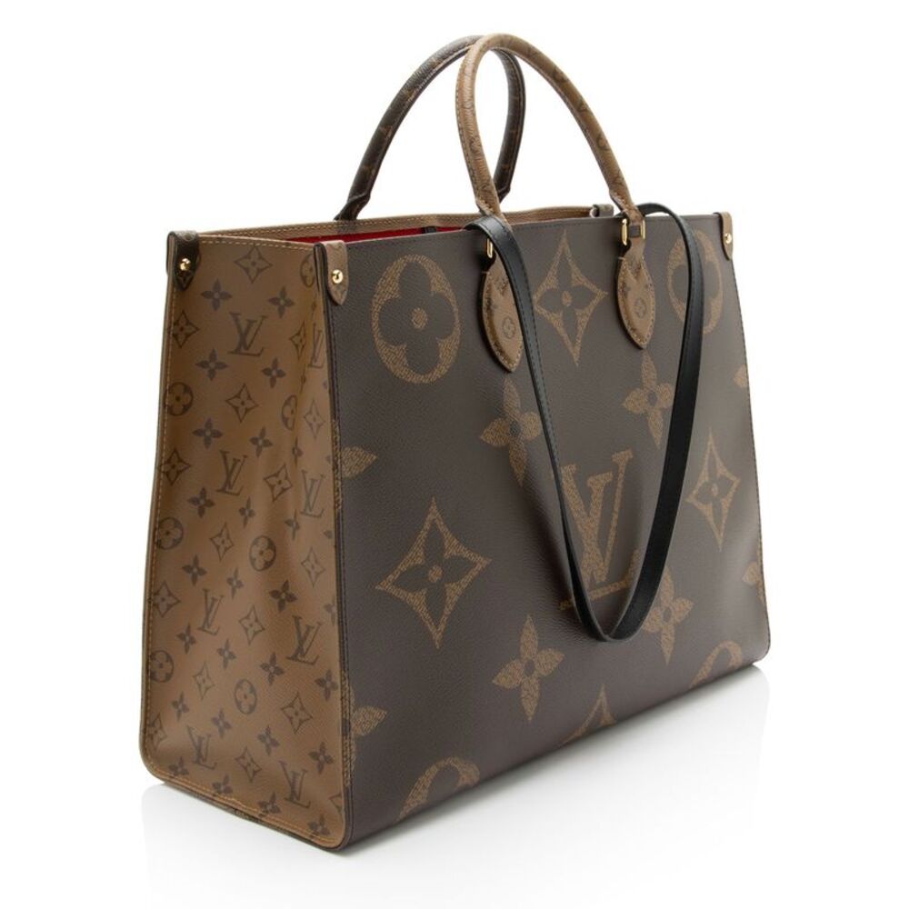 Louis Vuitton Giant Monogram Canvas Onthego GM Tote - Picture 2 of 10